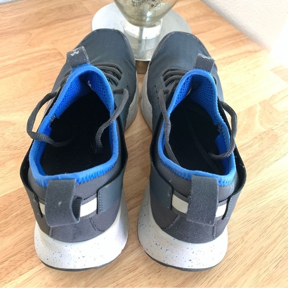 UNDER ARMOUR Drift right into the lead with the UA Drift RN running shoe Size 10 - Picture 8 of 13